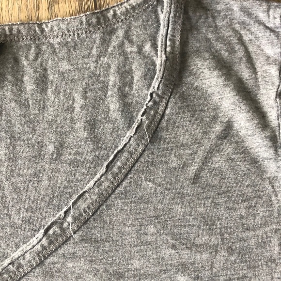 Rock & Republic Gray Pocket Tee - Picture 4 of 5
